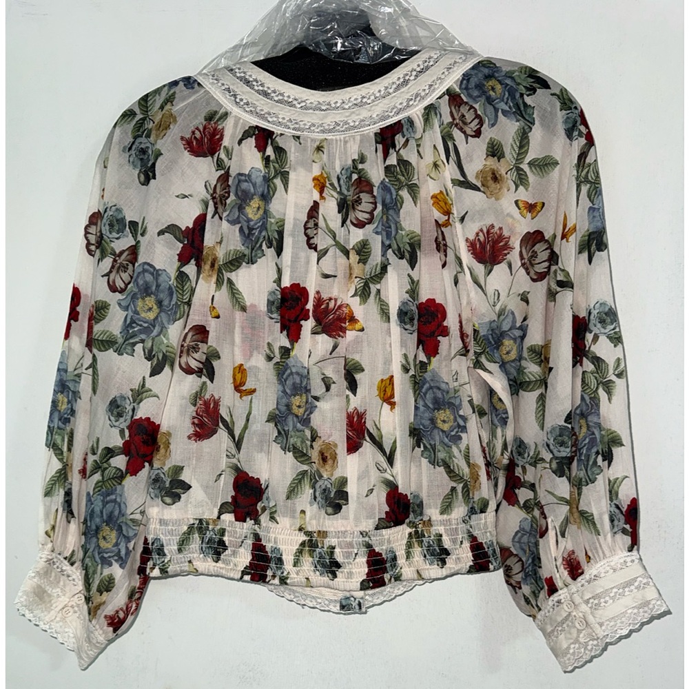 Alice + Olivia Cherelle Floral Button Down Blouse Top - Picture 7 of 12